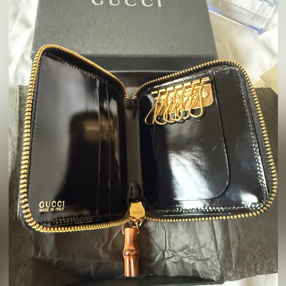 Rare Vintage Gucci Bamboo Zip Key Case Card Holder Black Patent Leather w/ Box